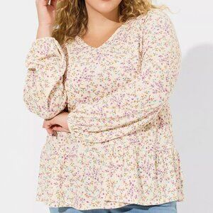 Torrid Floral Texture Jersey V-Neck Long Sleeve Tiered Top in Size 2 (18/20)